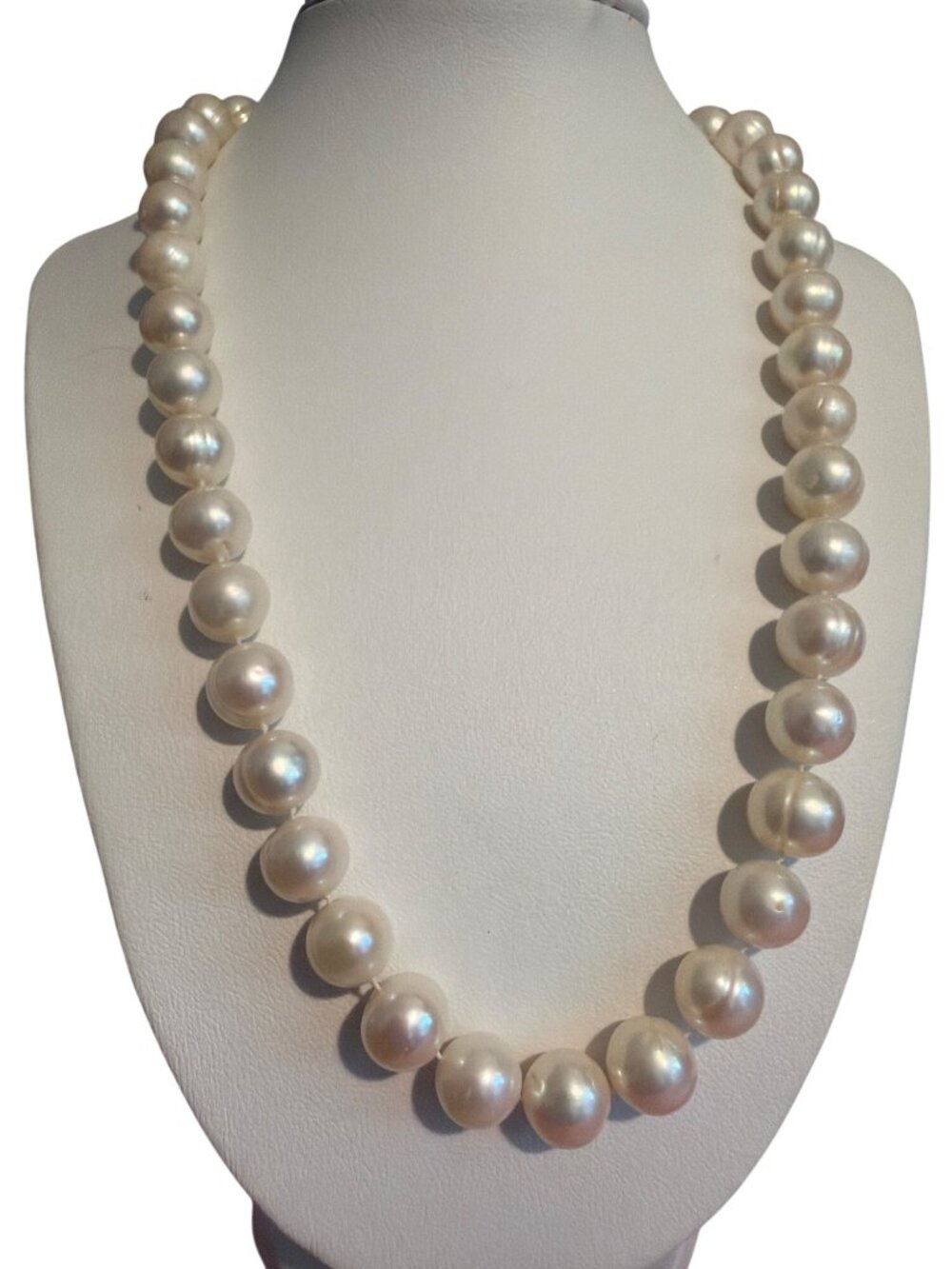 Vintage Freshwater Pearl Necklace Gold Tone Pave Screw Ball Clasp Knotted 18"